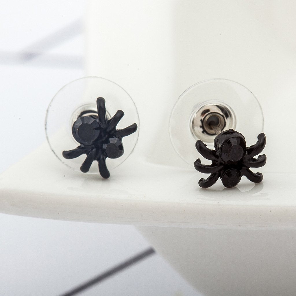 Fashion personality cute little spider stud earrings geometric earrings