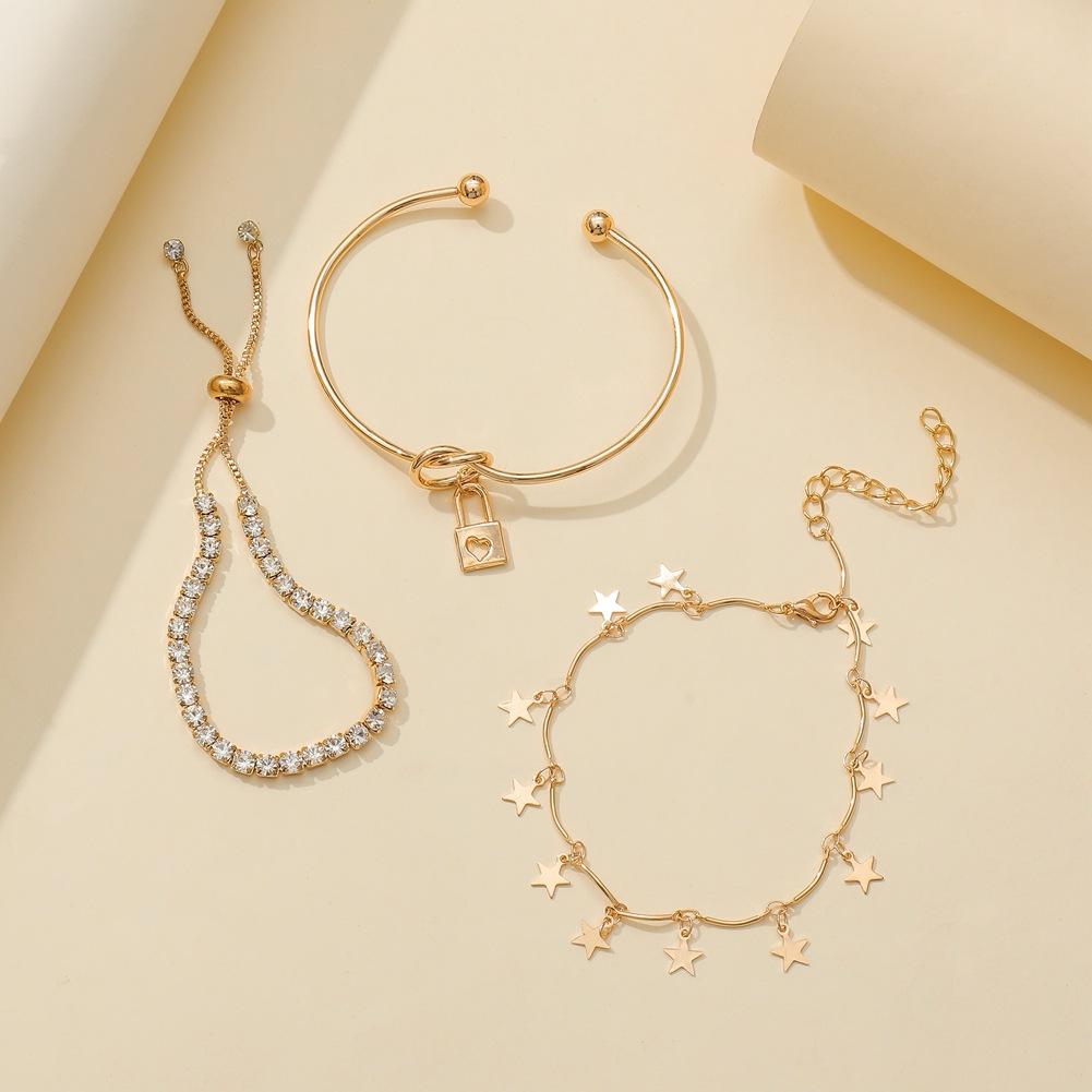 Multi-layer retro creative lock heart knotted bracelet single row diamond five-pointed star fashion metal handmade bracelet