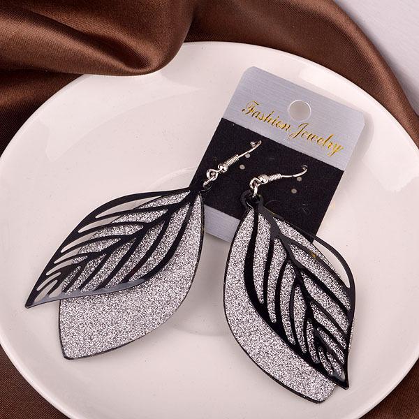 Casual Elements Multi-level Hollow Leaf Frosted Earrings High Quality Ladies Earrings Accessories