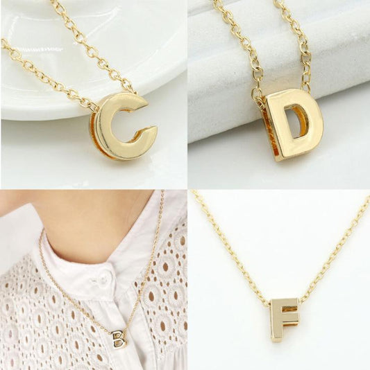 Fashion Accessories 26 Letters Necklace Pendant Ladies Necklace Clavicle Chain Model