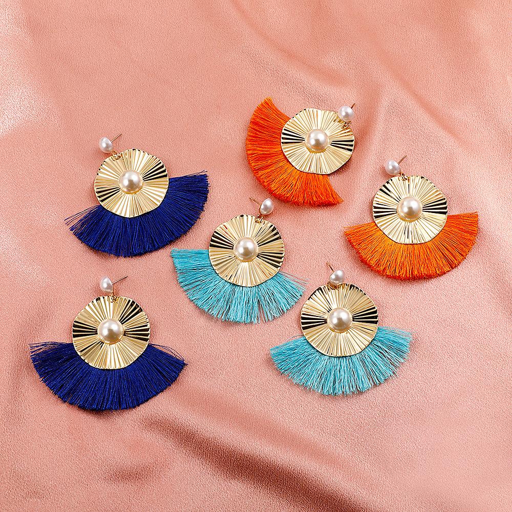 Exaggerated Metal Tassel Earrings Bohemian Fan-shaped Irregular Earrings Retro Geometric Pearl Earrings