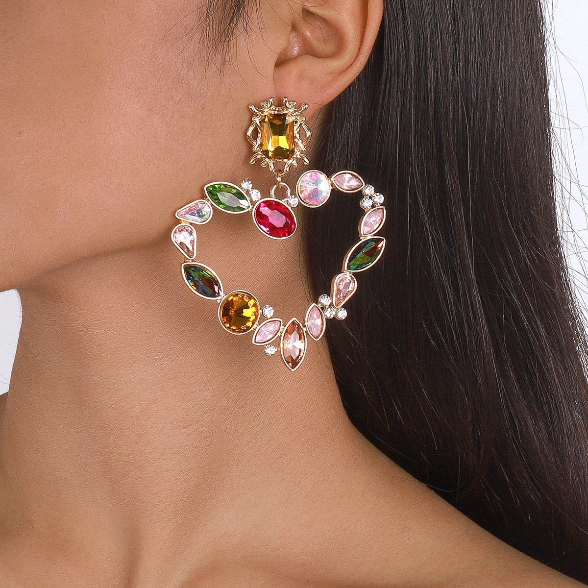 1869 Exaggerated Colored Diamond Gems Popular Dinner Party Light Luxury Earrings Romantic Retro Love Palace Earrings