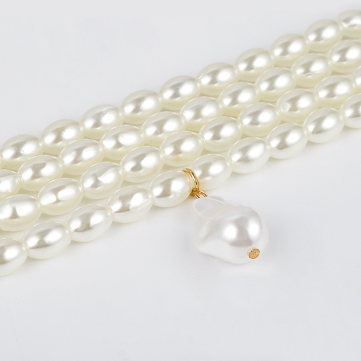 Retro Elegant Hepburn Multi-layer Pearl Necklace Shaped Necklace Female Collar Choker Choker Necklace Clavicle Chain Female