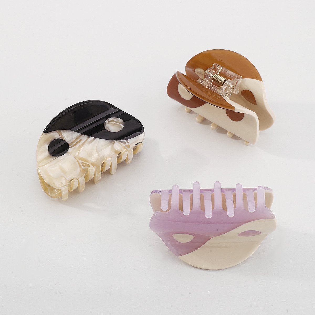 F4433 Acetic acid plate creative personality Tai Chi Yin Yang gossip grabbing clip hit color minority national disk hair shark clip