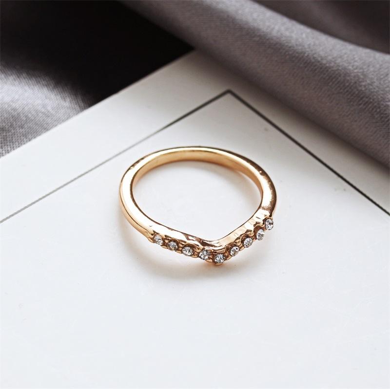 1385 Exquisite Jewelry V-shaped Unique Design Diamond Pinkie Ring and Tail Ring