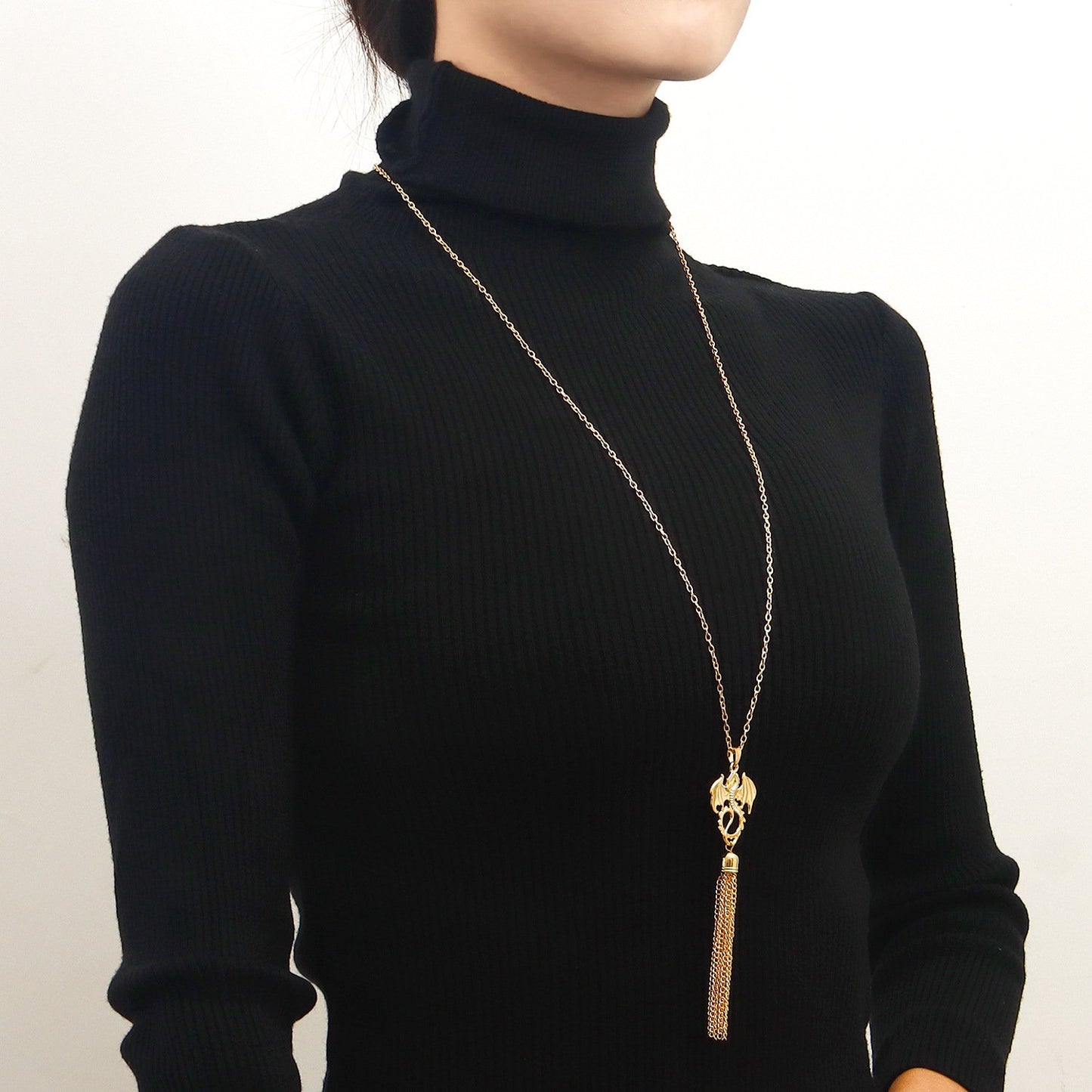 Jewelry Versatile Retro Metal Strip Tassel Autumn and Winter Long Small Dragon Sweater Chain Necklace Female