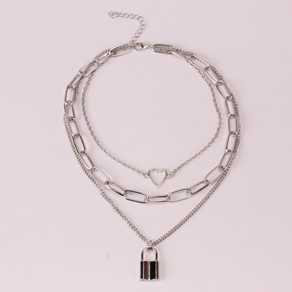 Jewelry Retro Chain Peach Heart Lock Pendant Necklace Female Creative Geometric Fashion Fashion Necklace