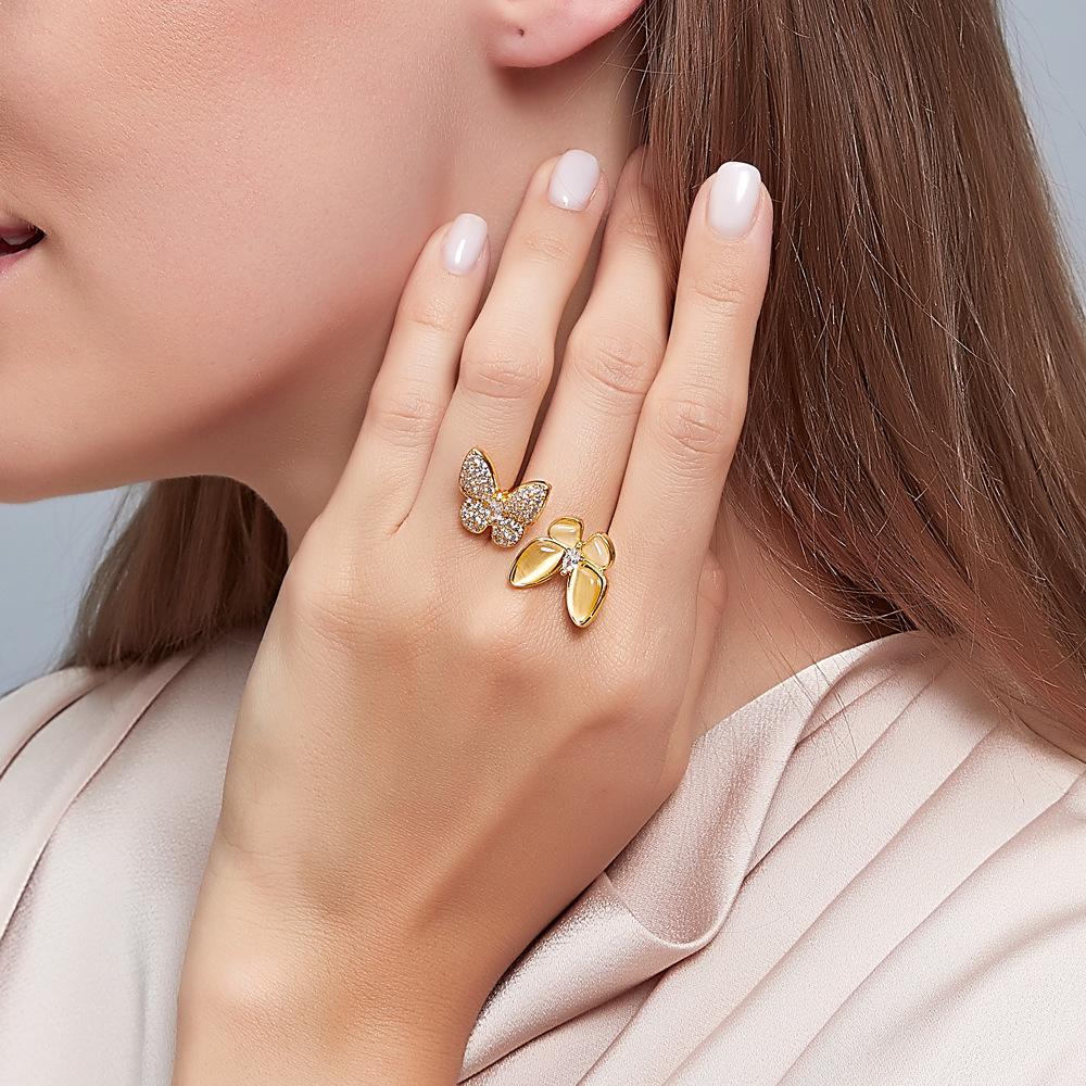 Exaggerated white mother-of-pearl butterfly ring fashion adjustable opening ring temperament opal index finger ring