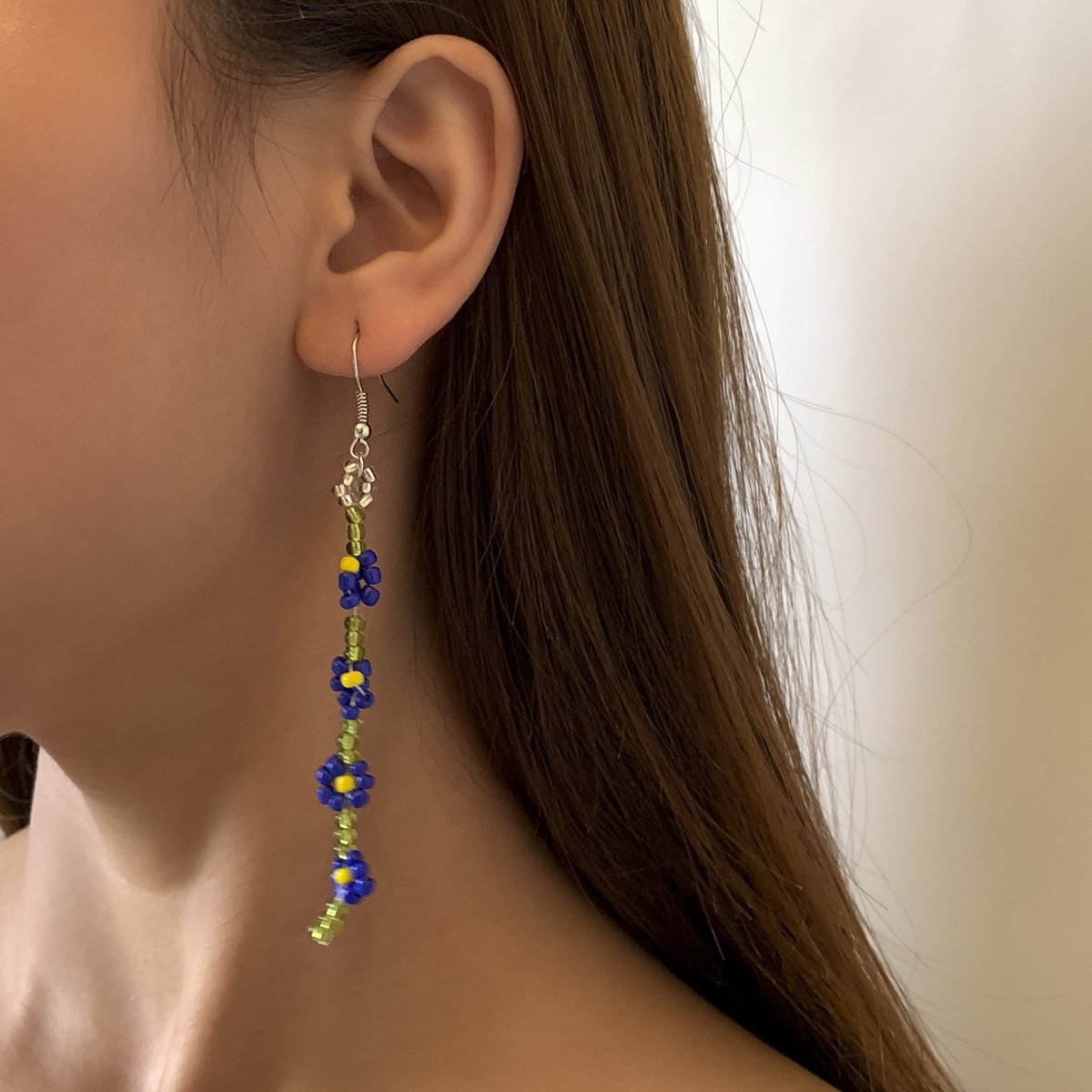 Bohemian daisy flower rice bead earrings female holiday hand-woven beaded earrings