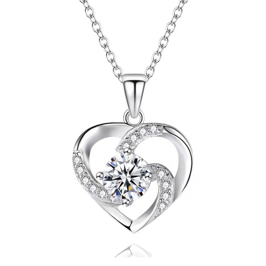 Fashion Ladies Clavicle Chain Love Shape Pendant 925 Silver Plated Diamond Necklace Jewelry