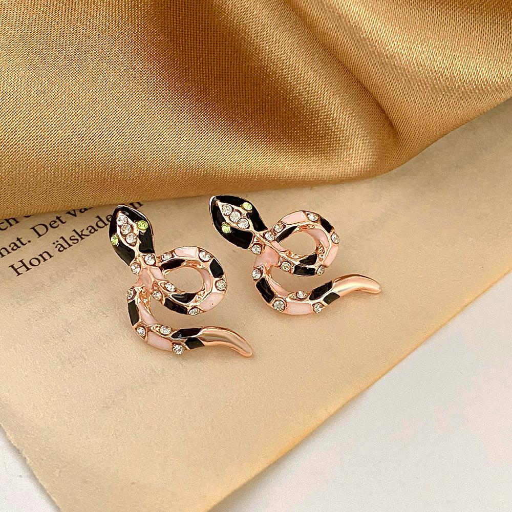Ins exaggerated cobra earrings fashion temperament micro-inlaid zircon contrast color beauty snake animal earrings earrings