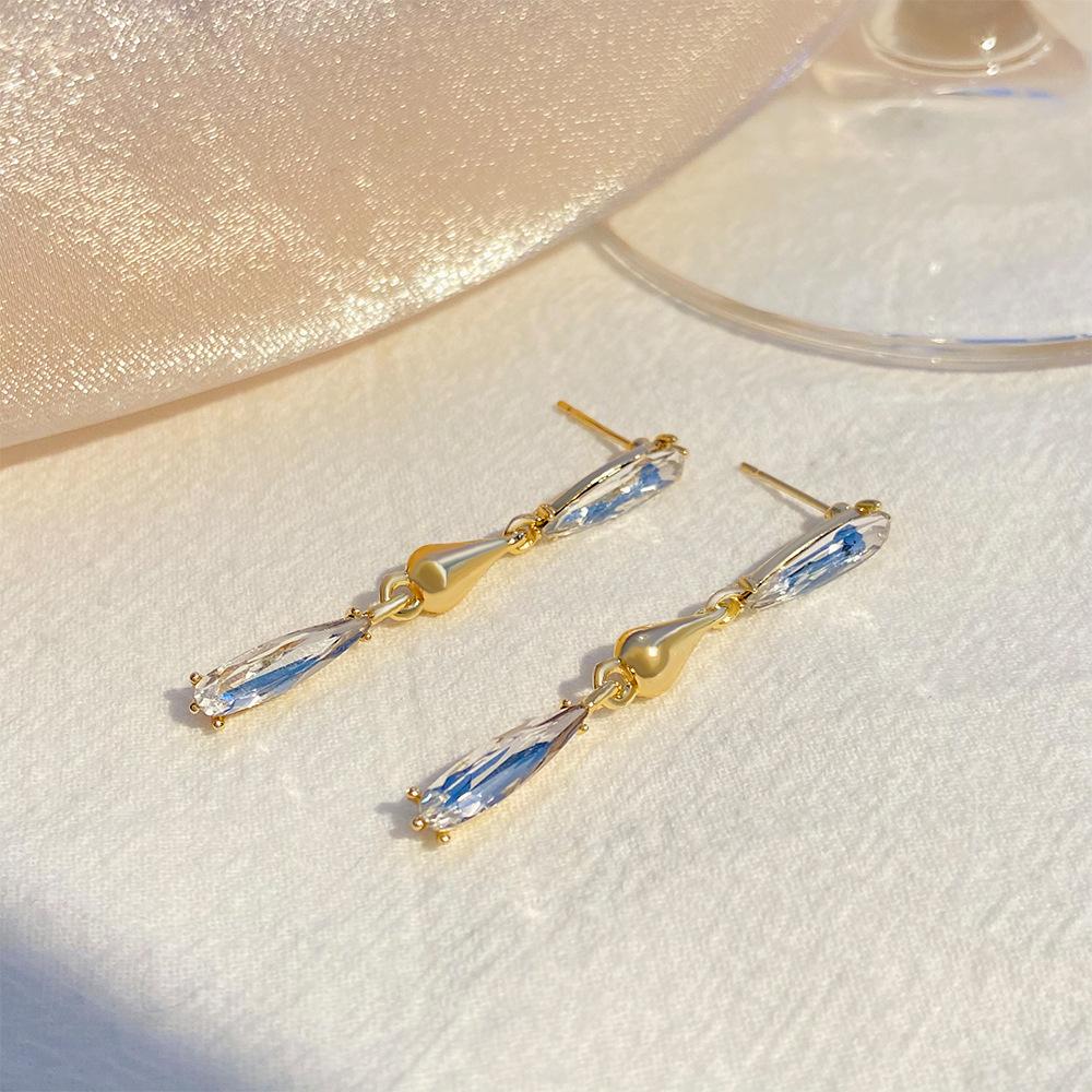 Ins super flash zircon water drop earrings women's French light luxury long tassel earrings temperament Internet celebrity earrings trend