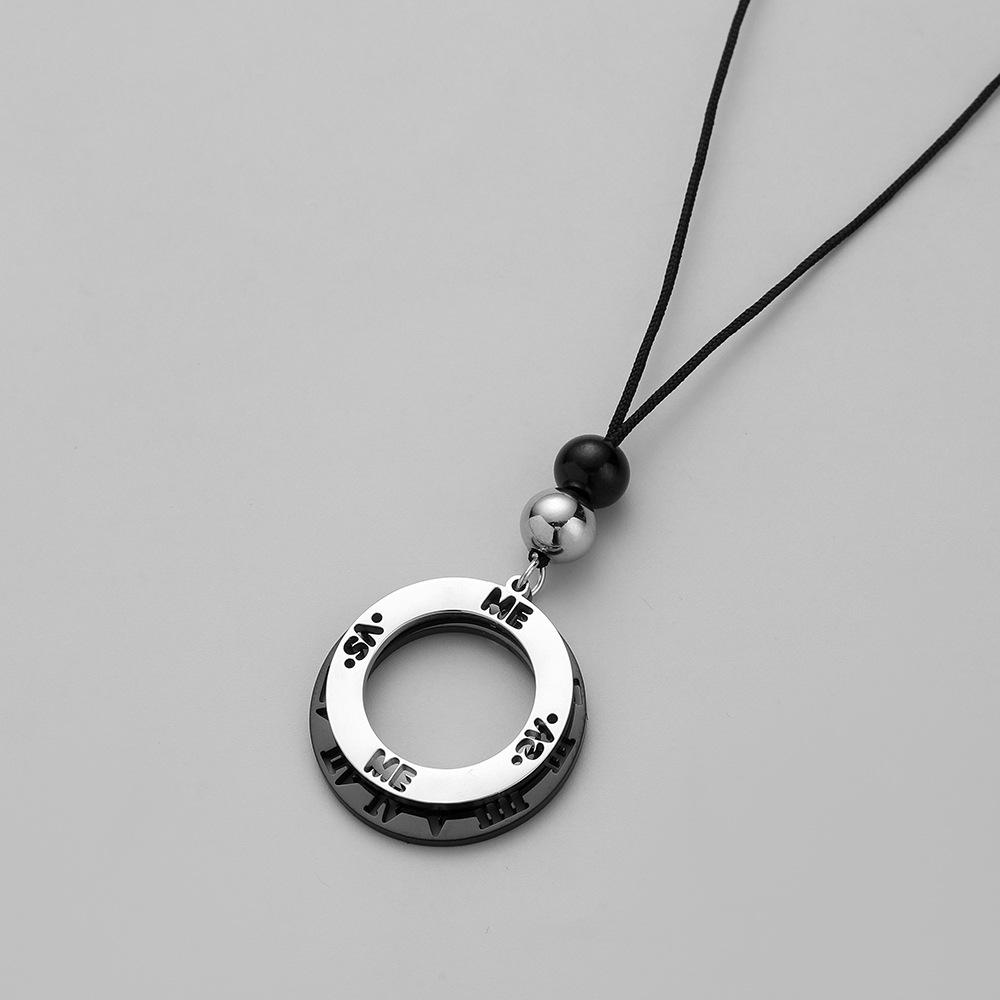 Fashion punk street commuting men's adjustable round Roman numeral necklace