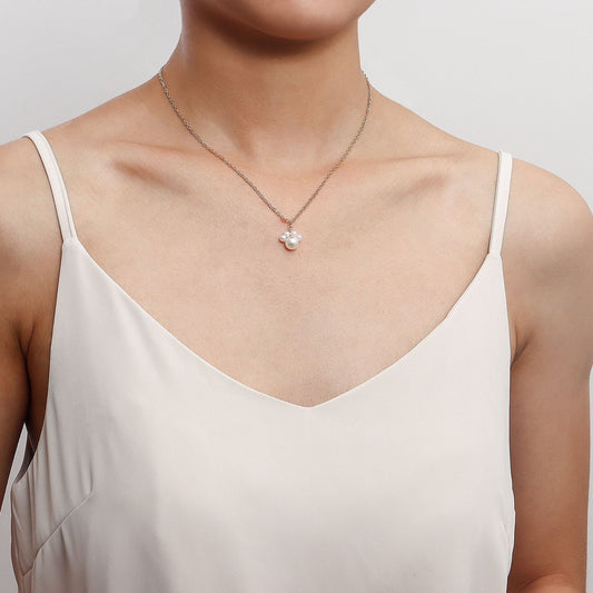 Jewelry ins simple creative dog footprints imitation pearl pendant necklace female minority design sense light luxury