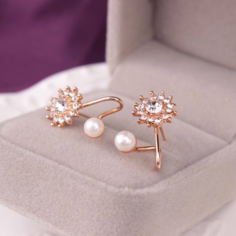 Fashion and exquisite diamond snowflake earrings sweet pearl earrings ear clip ear buckle ear jewelry