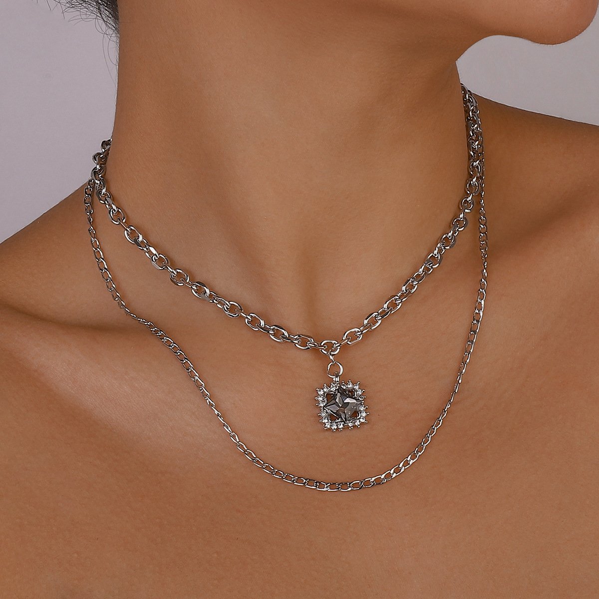 N129 Double Stacked Necklace Square Rhinestone Exaggerated Chain Necklace French Light Luxury Simple Necklace