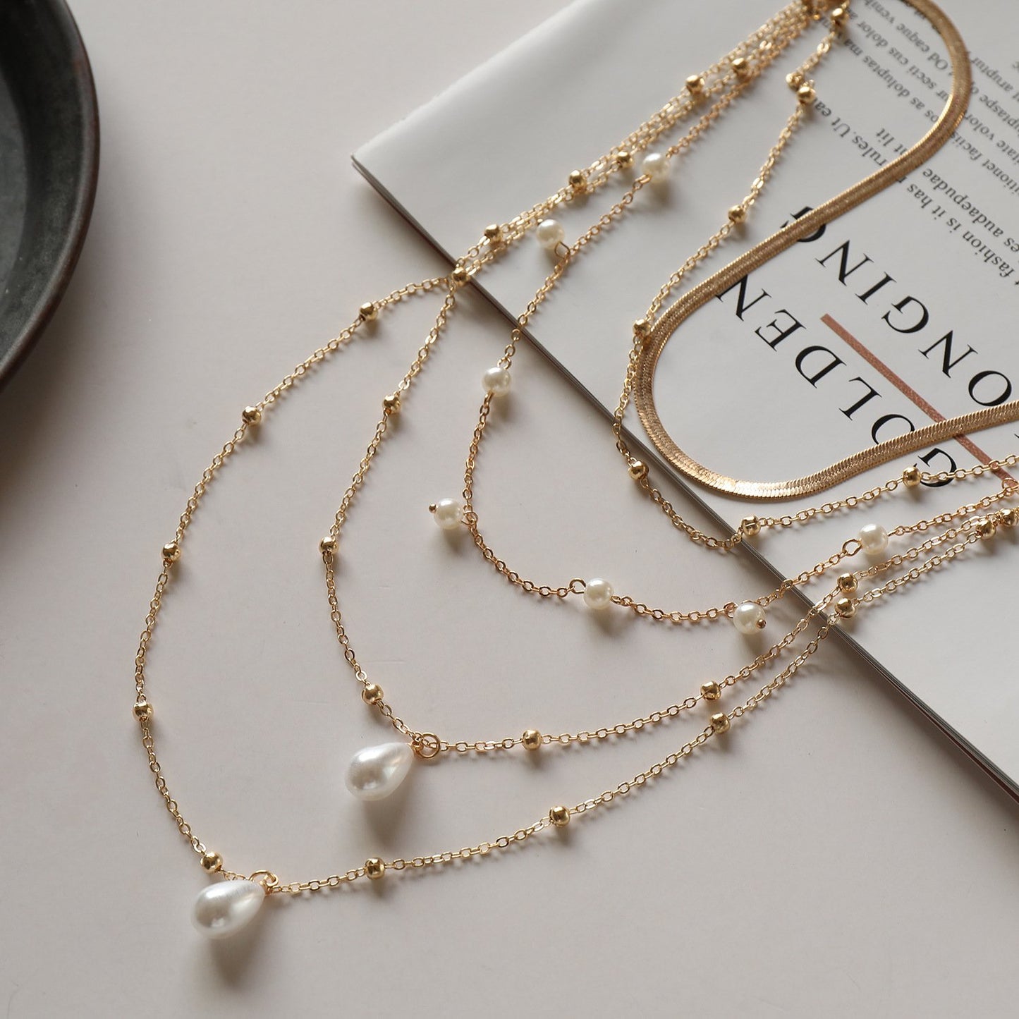 Jewelry Pearl Pendant Multilayer Bead Necklace Women's Fashion Retro Handmade Simple Necklace
