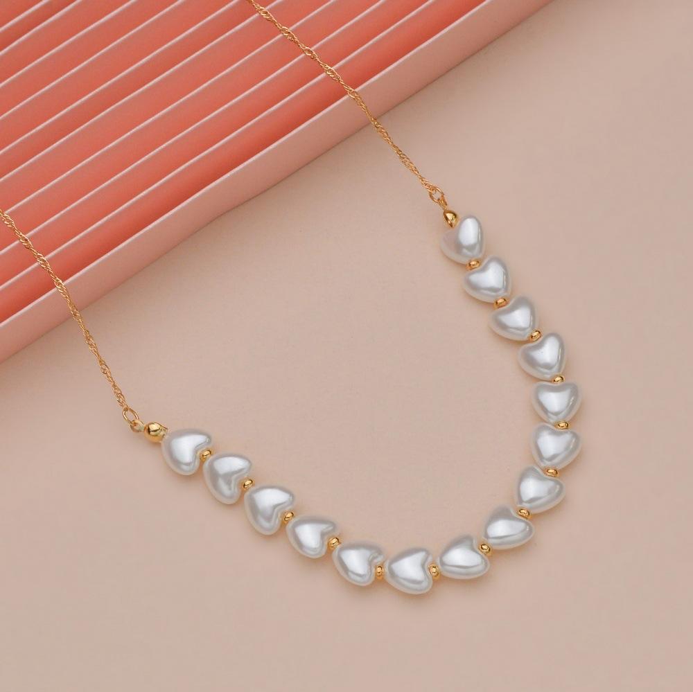 Fashion Elegant Peach Heart Imitation Pearl Necklace Short Necklace Accessories