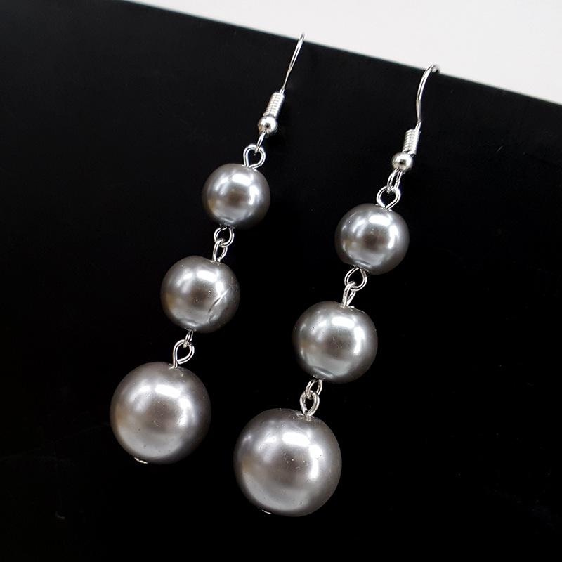 The best taste in the world is Qinghuan's earrings of the same style Anqinghuan Chen Qiaoen's personality gray pearl earrings
