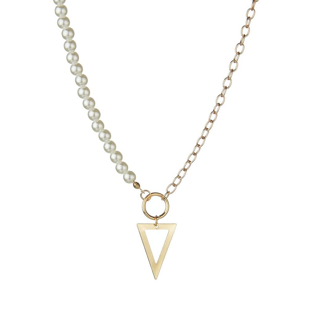 Small Fresh Triangle Pendant Necklace Fashion Imitation Pearl Necklace Ladies Accessories