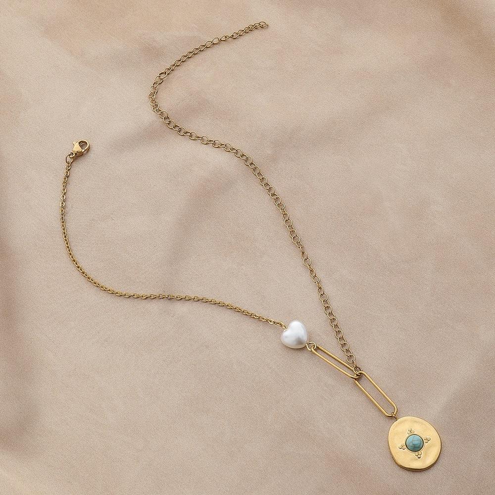 Fashion Simple Stainless Steel Gold Love Coin Pendant Titanium Steel Pearl Necklace Clavicle Chain Women