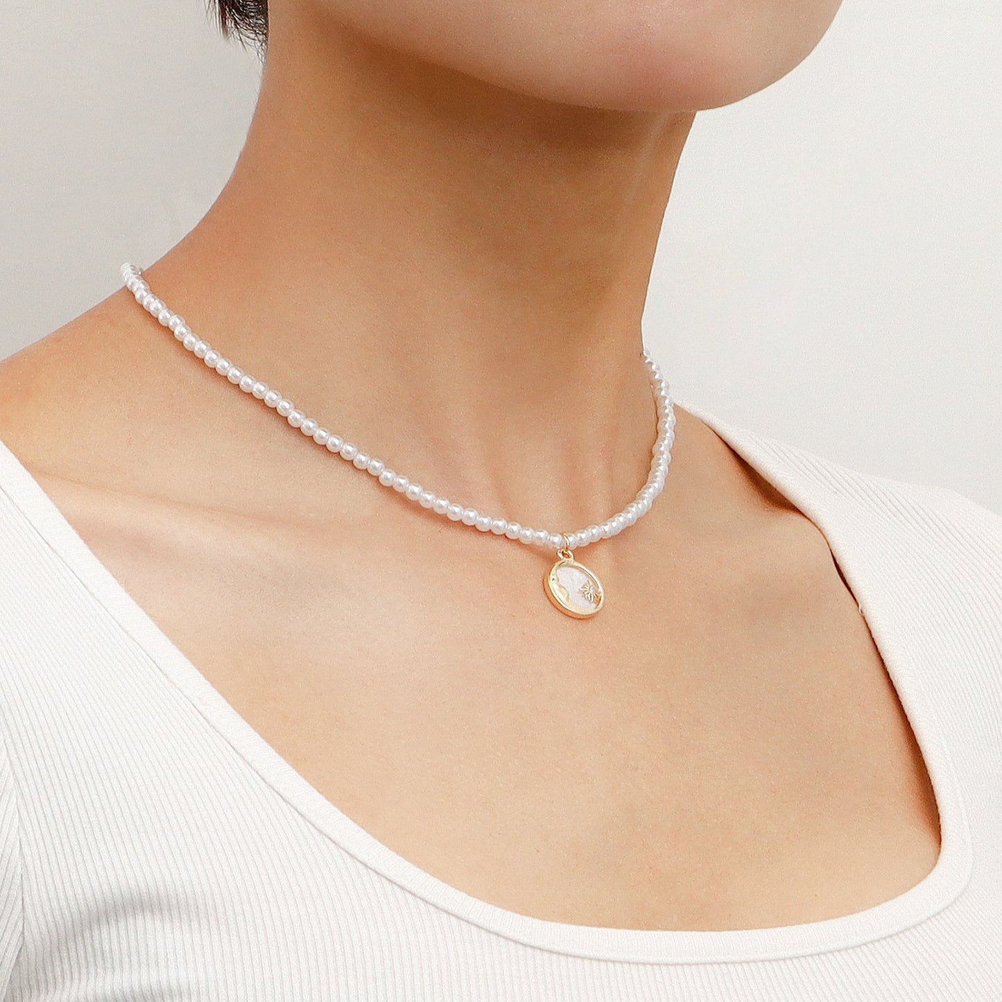 Jewelry Imitation Pearl Necklace Women's Advanced Design Sense Small Clavicle Chain Women's Fashion Light Luxury Necklace