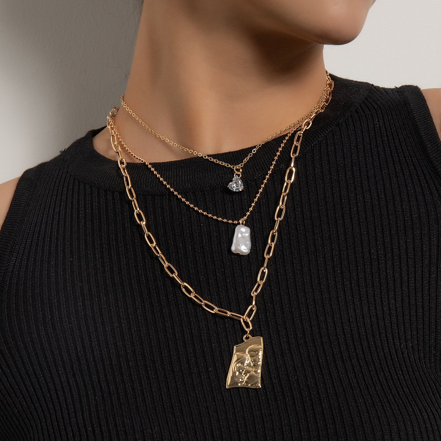 Jewelry trend multi-layer love diamond pearl alloy pendant fashion personality short sweater chain