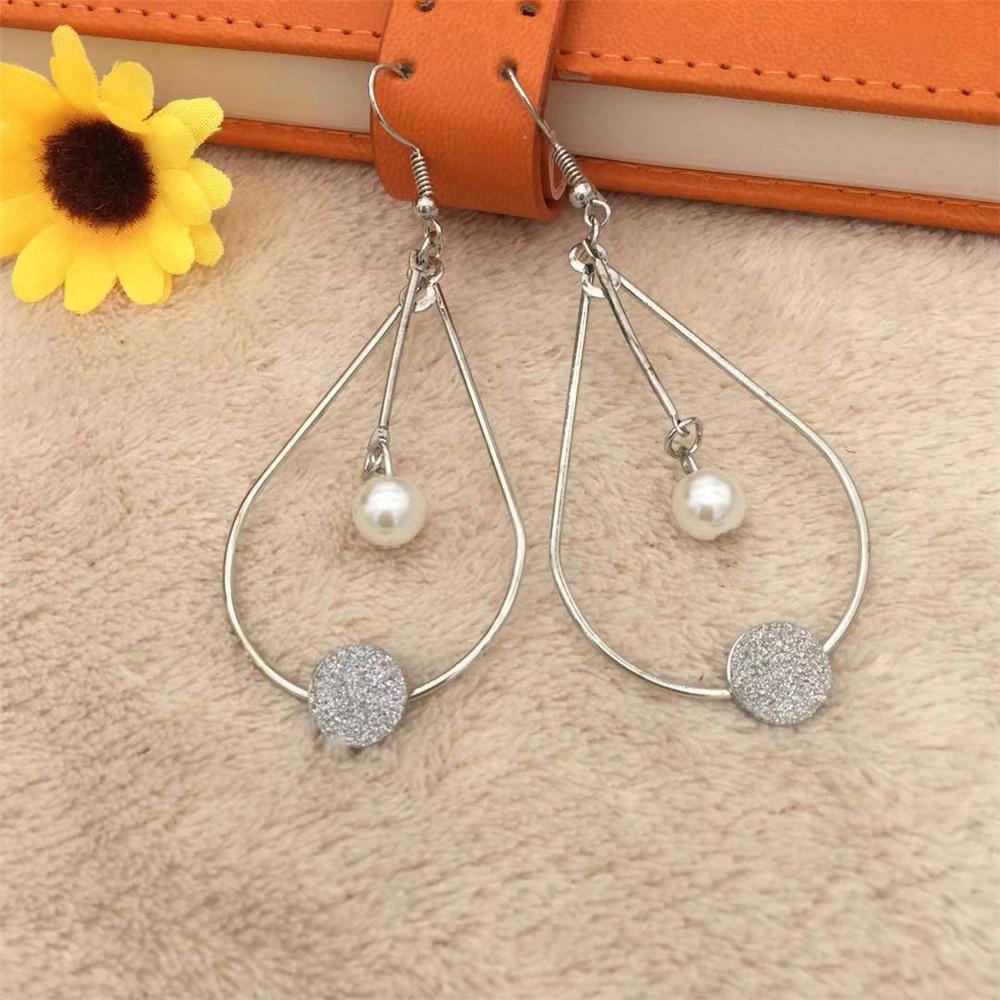 Long Geometric Frosted Imitation Pearl Earrings Internet Celebrity Live Pet Fan Gift