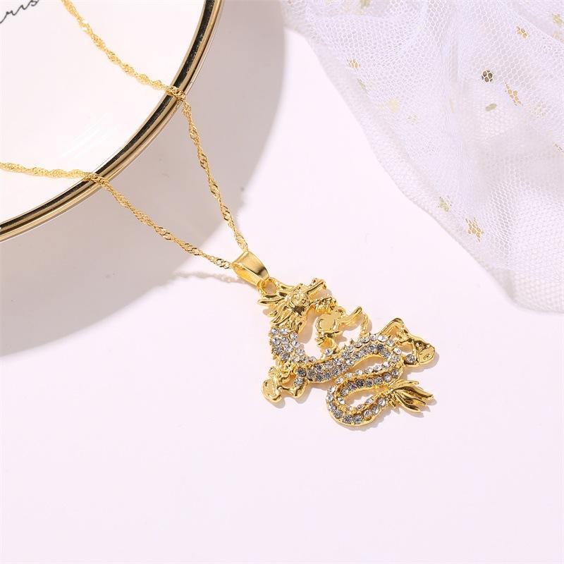 New Year Popular Jewelry Classic Diamond Golden Dragon Pendant Domineering Chinese Dragon Sweater Chain Zodiac Flying Dragon Necklace
