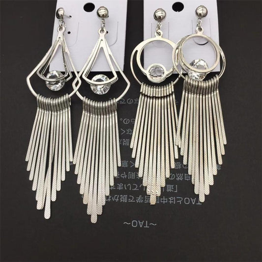 Water drop imitation zircon tassel ladies earrings fine grain metal ring earrings popular exaggerated night earrings