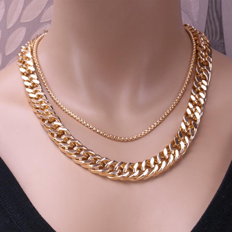 Simple multi-layer alloy necklace fashion street shooting twist chain mix and match double-layer short chain clavicle chain female