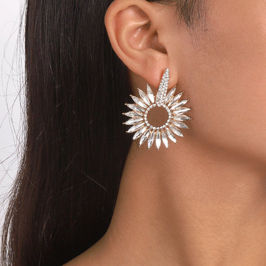 1617 Jewelry Exaggerated Diamond Temperament Circle Earrings Retro Sunflower Geometric Fashion Earrings