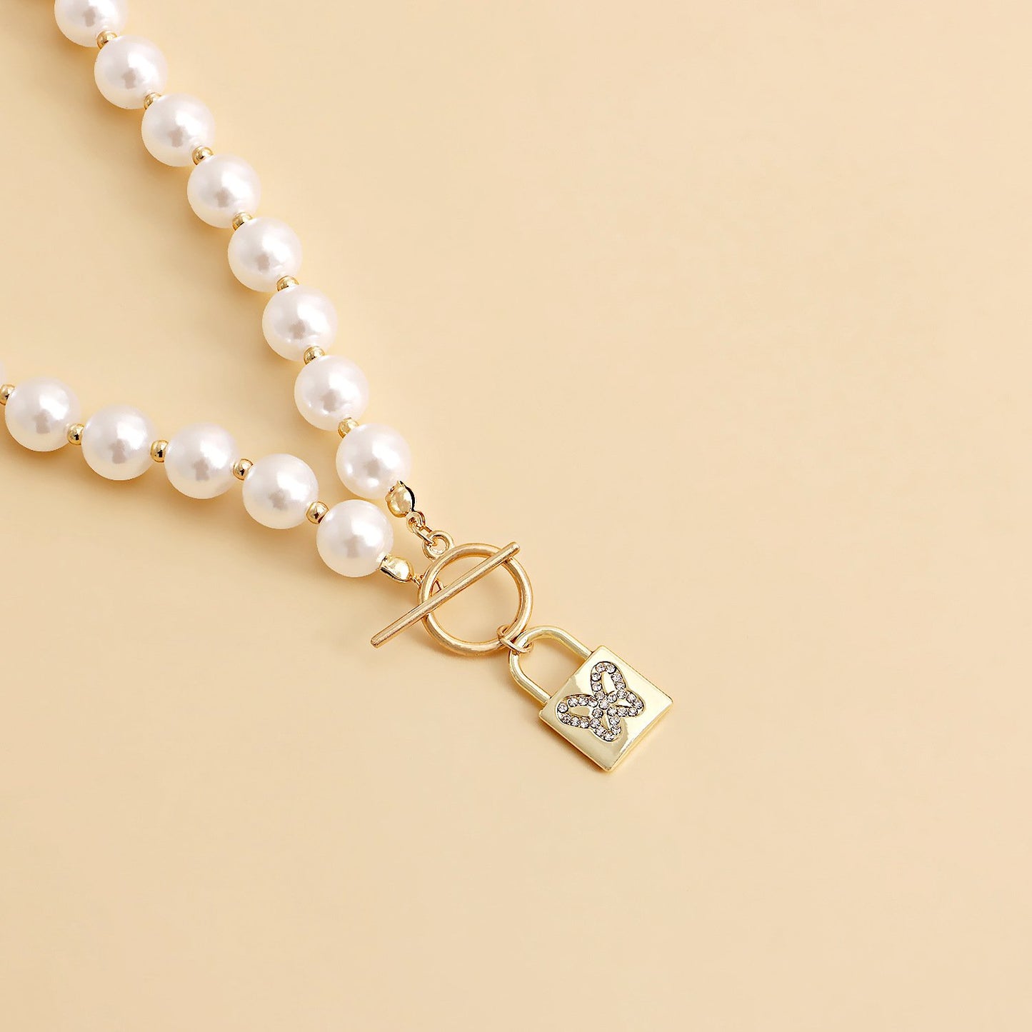 Jewelry padlock micro-inlaid diamond butterfly beaded necklace female hot girl ins hot product niche design sense