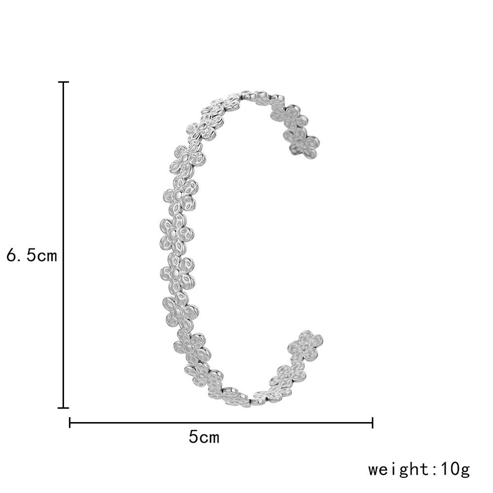 Ins trend simple stainless steel opening small daisy C-shaped bracelet fashion personality indifferent titanium steel all-match bracelet
