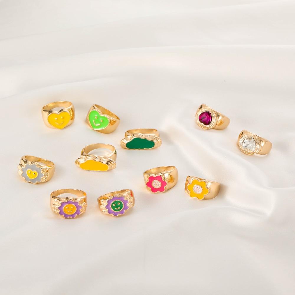 Ins fashion simple love flower ring personality cute metal geometric fun index finger ring