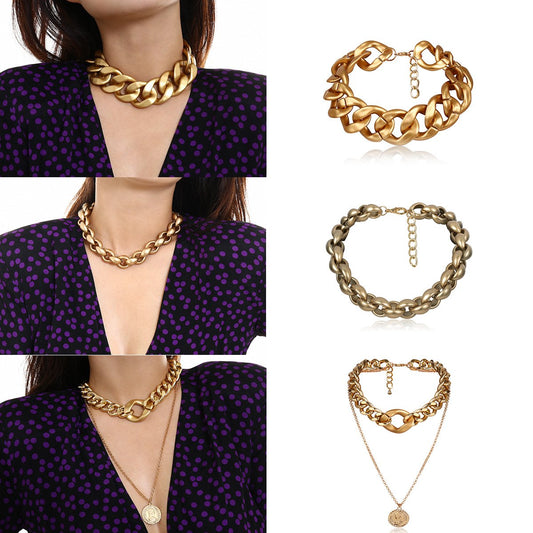 Jewelry Exaggerated Metal Short Twist Necklace Punk Thick Chain Embossed Portrait Tag Necklace
