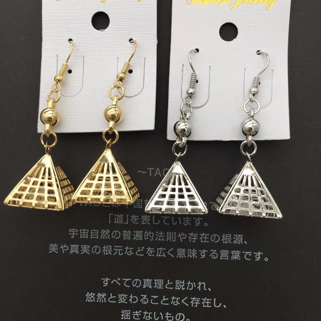 Pyramid Imitation Zircon Earrings Earrings OL Versatile Ladies Earrings Fashion Jewelry