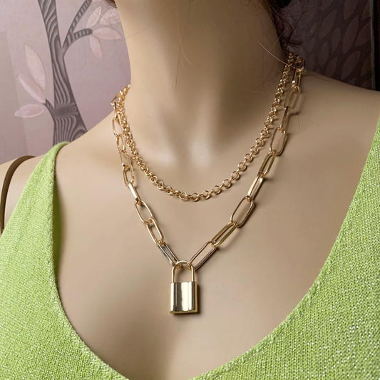 Jewelry Personality Punk Geometric Necklace Sweater Chain Female Simple Lock Shape Versatile Temperament Necklace Female