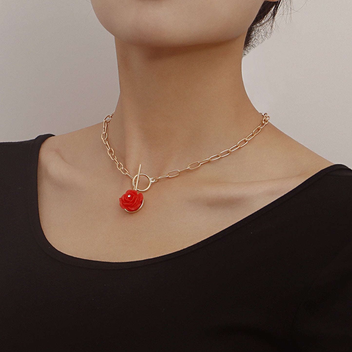 Jewelry Rose French Fresh and Sweet Pendant Necklace Sweater Chain Fashion Niche Design Necklace