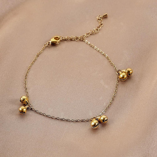 Small fresh stainless steel golden bell anklet simple and versatile cute foot decoration year