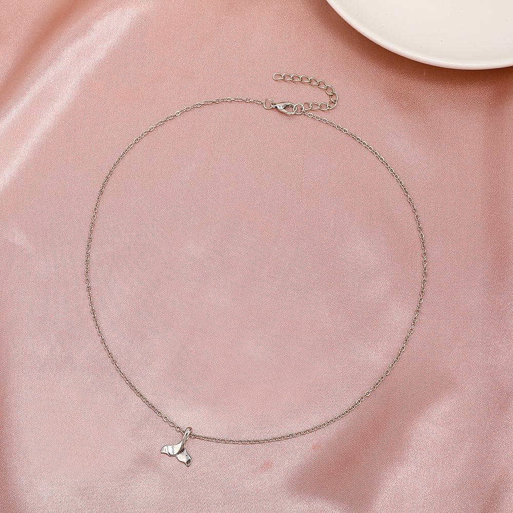 Internet celebrity ins simple personality fishtail necklace niche design metal dolphin clavicle chain student bestie gift