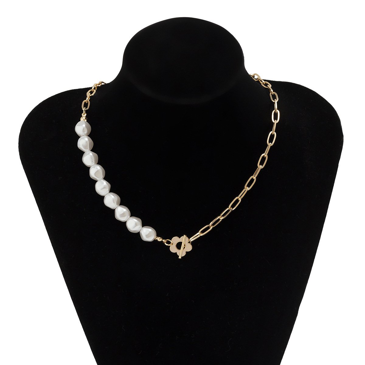 Temperament simple imitation pearl chain stitching necklace fashion short flower necklace choker