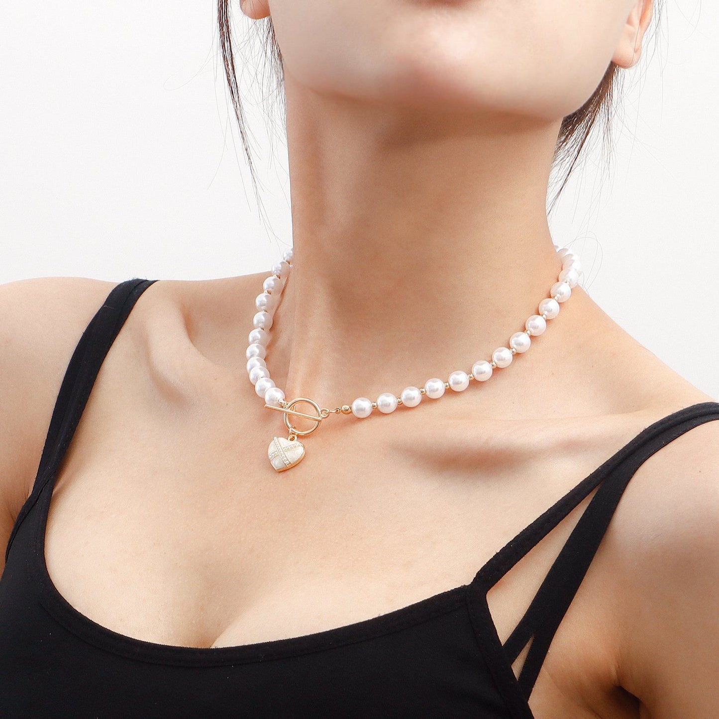 Jewelry ins simple imitation pearl love pendant necklace female clavicle chain sweet cool necklace choker