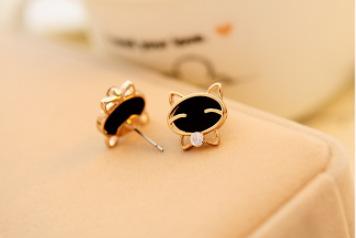 Fashion Cute Black Smiley Cat Rhinestone Earrings Metal Drip Cat Earrings Female Student Jewelry