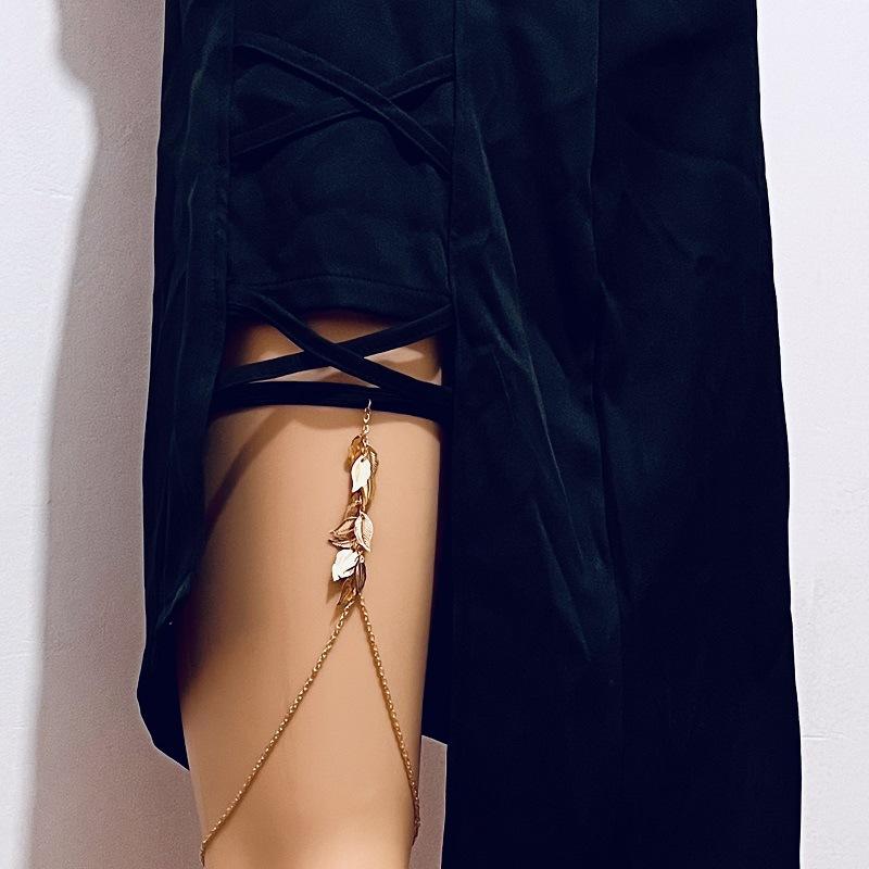 Sexy Simple Beach Tassel Leaf Thigh Chain Female Fashion Elastic Belt Sexy Leg Ring Body Chain Female