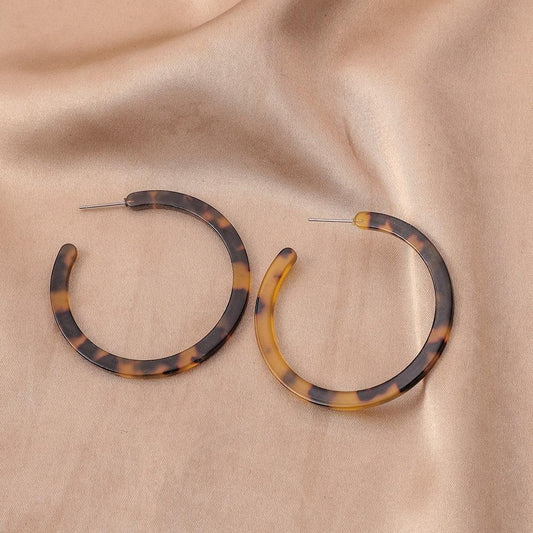 Exaggerated leopard print c-shaped acrylic plate earrings simple and versatile retro earrings women's accessories