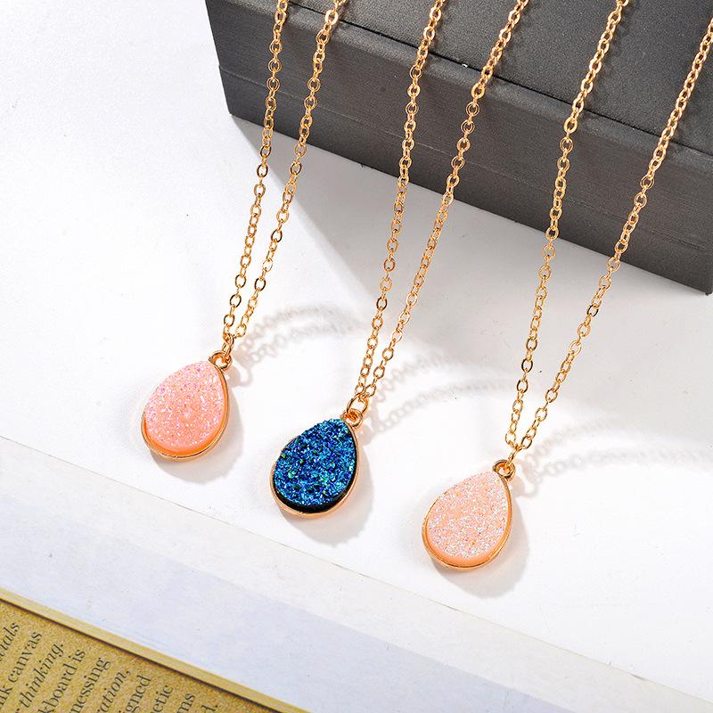 Creative Necklace Simple Water Drop Pendant Fashion Sweet Crystal Necklace