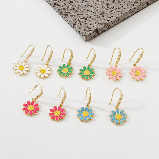 ZE82 Fashion Little Daisy Earrings Net Red Personality Sweet Micro-Inlaid Earrings Small Fresh Girl Heart Earrings