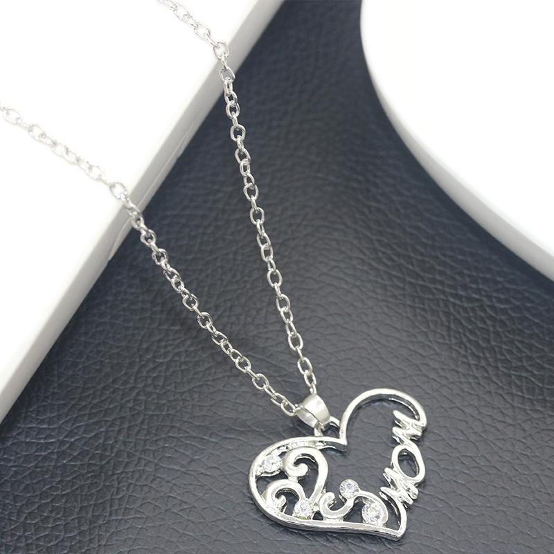 Simple Heart Shape Diamond Rhinestone Mom Necklace Mother's Day Gift Ornament