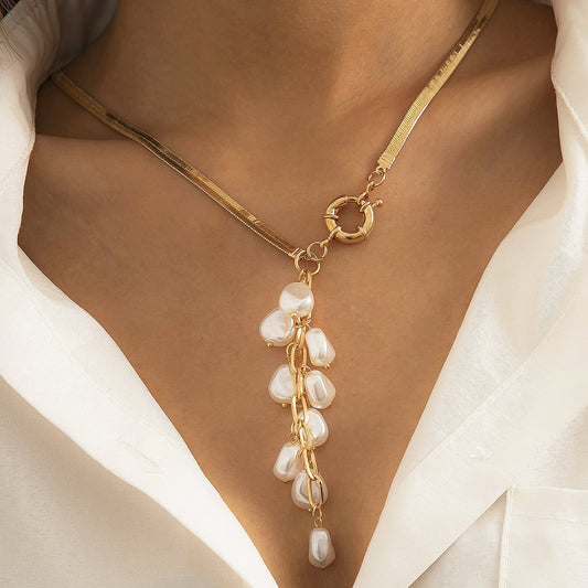 Temperament retro rice grain pearl tassel necklace female trend metal flat snake chain clavicle necklace